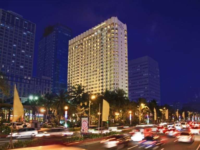 DigiPlus says hotel acquisition under evaluation, no definitive deals