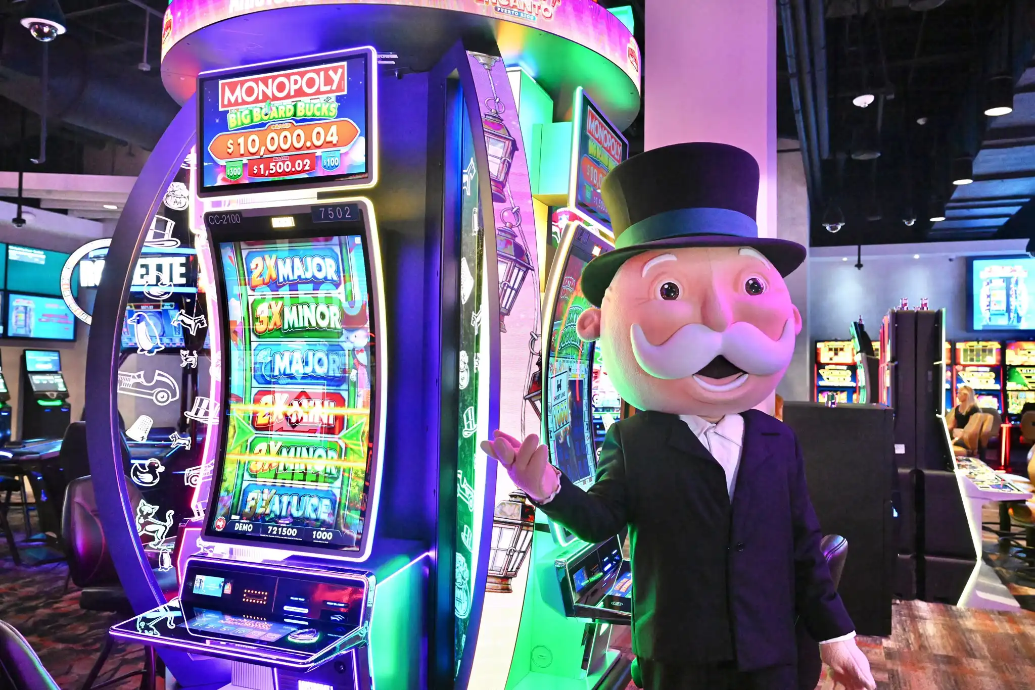 Aristocrat Gaming debuts MONOPOLY Big Board Bucks in Puerto Rico (3)
