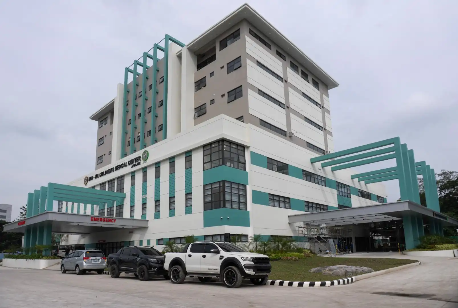 President Marcos inaugurates Clark Children’s Specialty Hospital backed by PAGCOR and Bloomberry