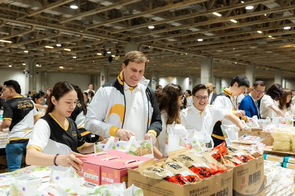 Sands China marks fifth year of Sands Cares Global Food Kit Build initiative