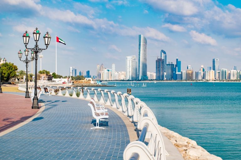 UAE gaming regulator, Abu Dhabi financial watchdog formalize oversight ties